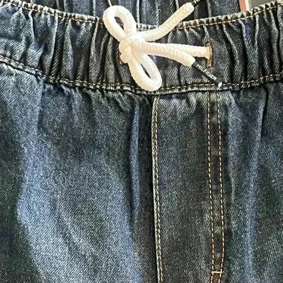 Tommy Hilfiger NWT Boys Regular Loose Fit Denim Jeans Size 12/14 - Picture 4 of 10